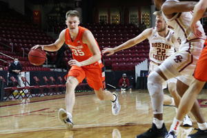 Buddy Boeheim played 25 minutes in his return to the Orange.