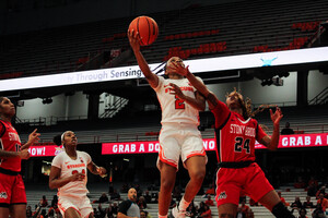 Syracuse stole the ball 10 times in its win over the Raiders.