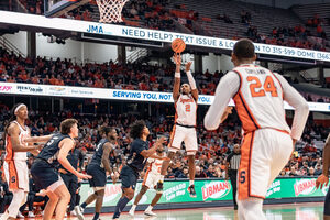 In its final tune-up before the Maui Jim Maui Invitational, Syracuse hosts Colgate, which has won its last two games against the Orange.