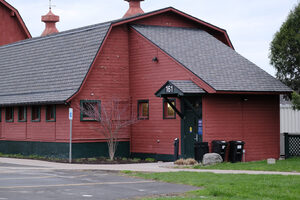 The pantry operates every Friday from 1 to 4 p.m. on 161 Farm Acre Road, which is also known as the Carriage House. 